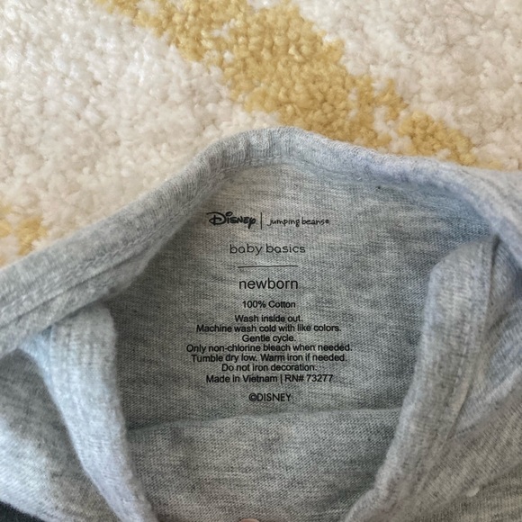 Disney Baby Mickey Mouse Christmas onesie and pant set in size newborn - Picture 5 of 5